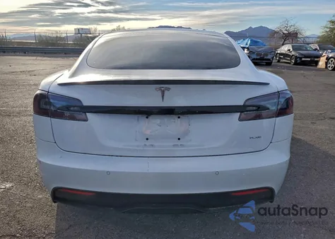 2021 Tesla Model S z USA, uszkodzony, nr VIN 5YJSA1E63MF451892